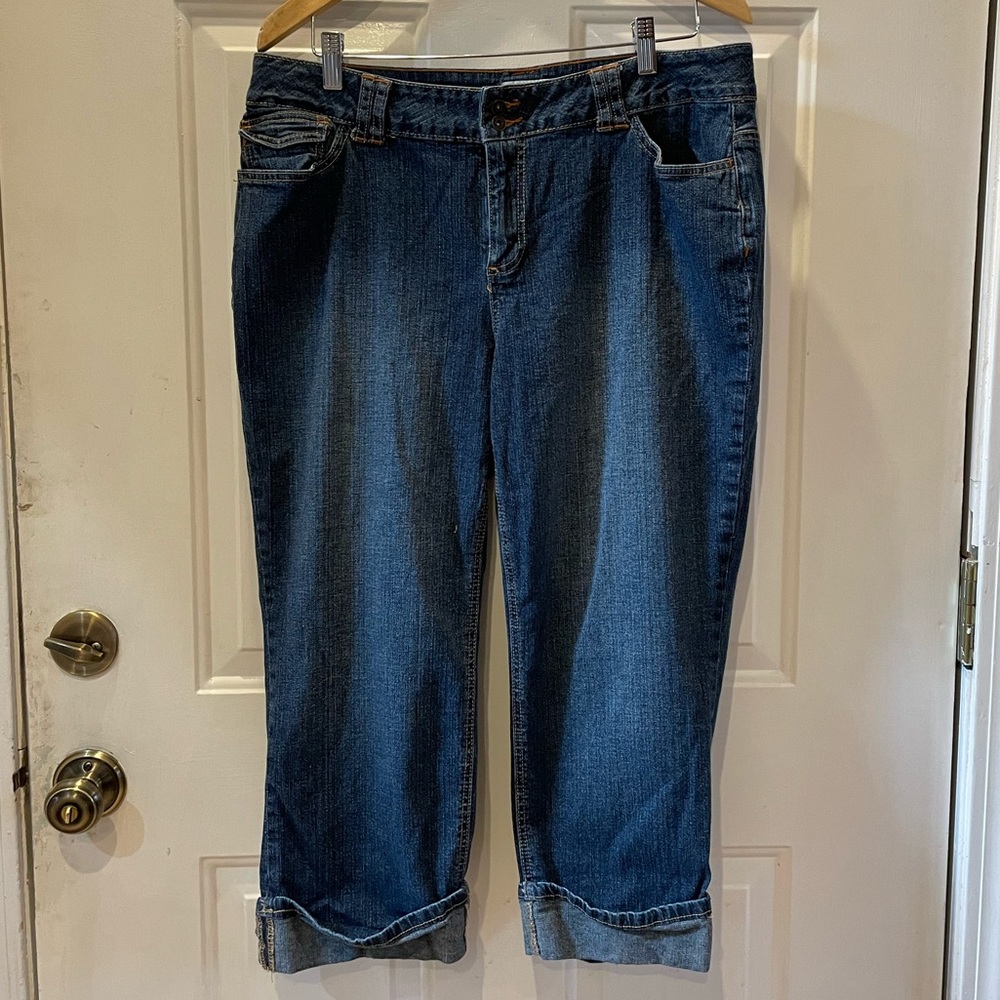 St. John’s Bay Denim Cuffed Capri Jeans size 16W